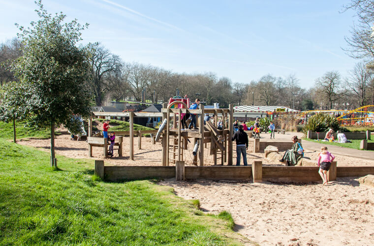 Playgrounds & play parks Clifton Park Rotherham
